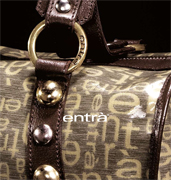 Leather handbags designed and made in Italy Italian fashion accessories manufacturing suppliers, Entrà fashion accessories is the main brand of the Italian manufacturing industry: New York srl based in Bologna Italy. The Entrà collection offers a complete range of Made in Italy fashion accessories mainly Fashion Handbags using the best leather and Italian fabrics of the market, the Entrà collection offers also some jewelry accessories, fashion men and women wallets, hats and other Made in Italy fashion accessories